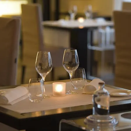 Hotel Carducci 76 