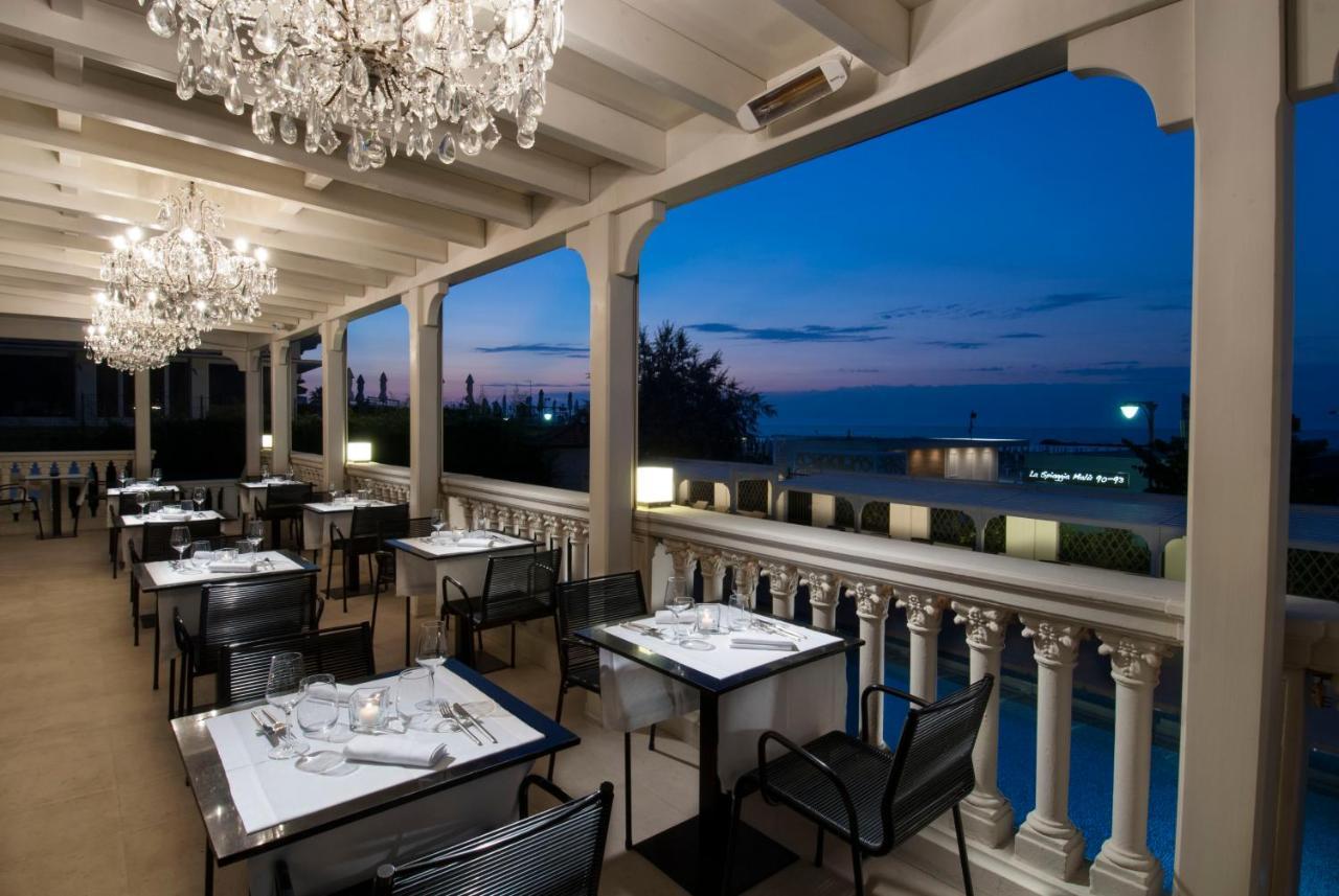 Carducci 76 Hotel Cattolica