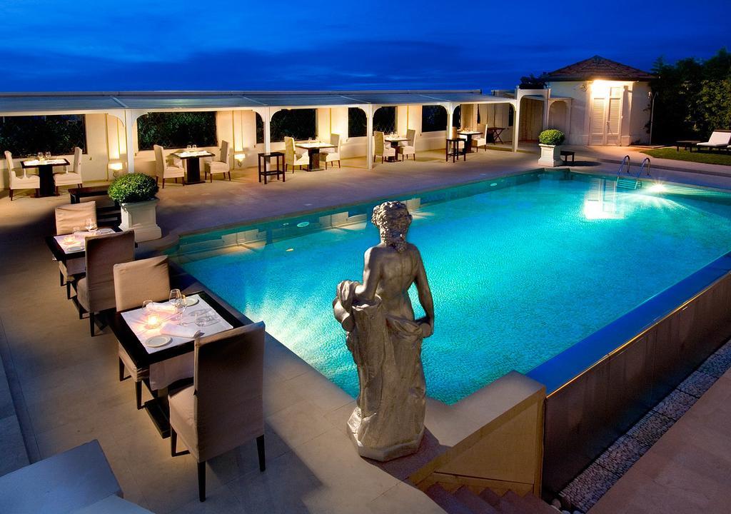 Hotel Carducci 76 4*