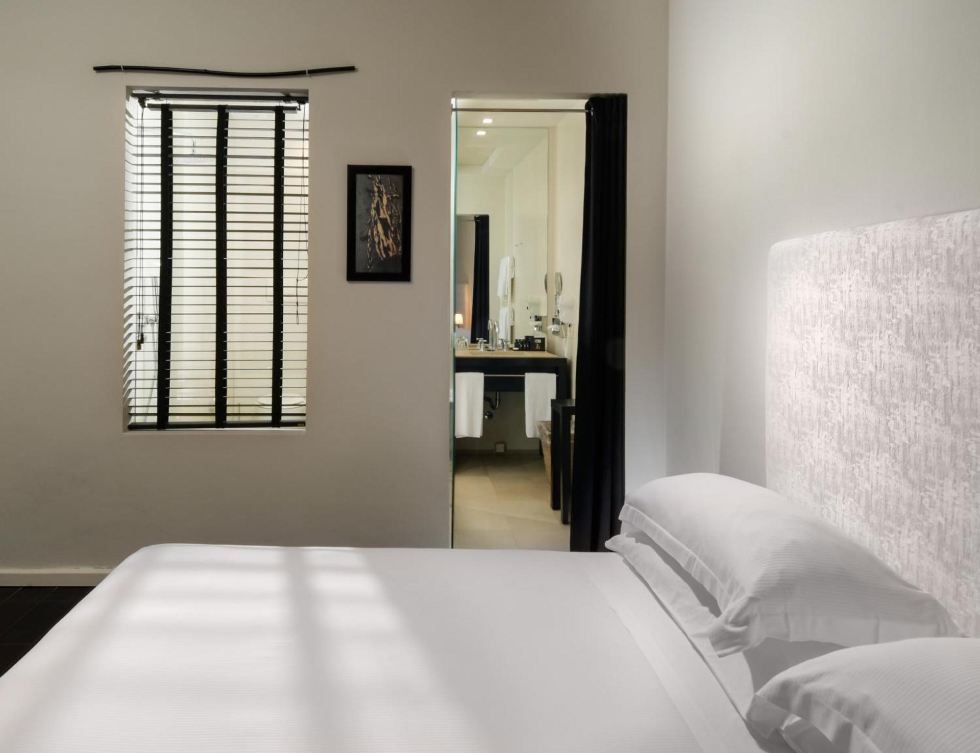 Hotel Carducci 76